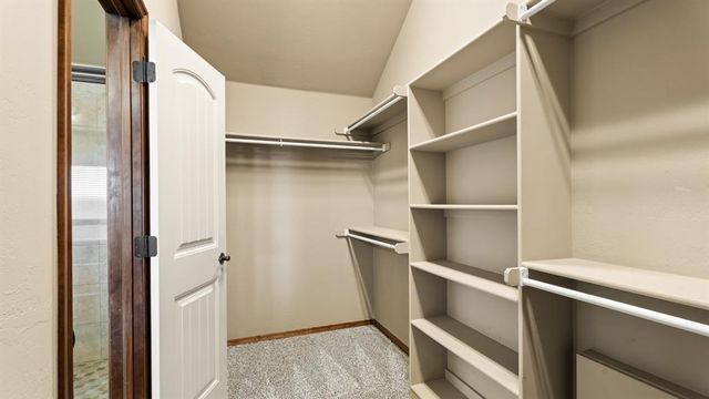 8801 NW 114th Circle, Oklahoma City, OK 73162