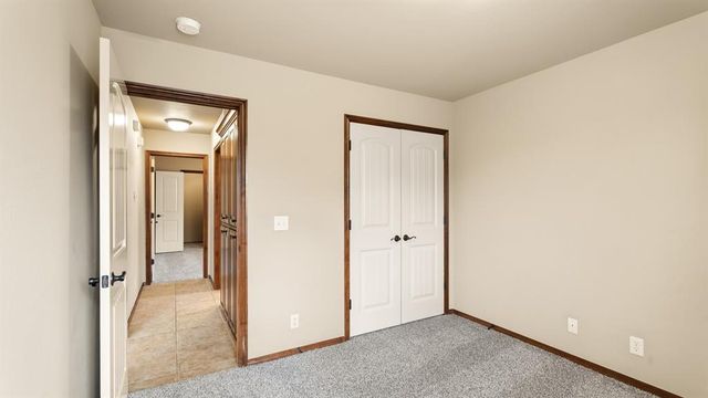 8801 NW 114th Circle, Oklahoma City, OK 73162