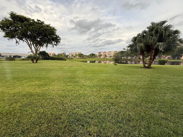26 Abbey Lane 104, Delray Beach, FL 33446