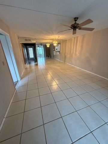 26 Abbey Lane 104, Delray Beach, FL 33446