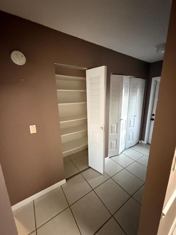 26 Abbey Lane 104, Delray Beach, FL 33446