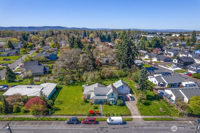 1039 Park Street, Woodland, WA 98674