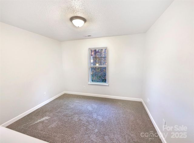 7839 Euler Way, Charlotte, NC 28214