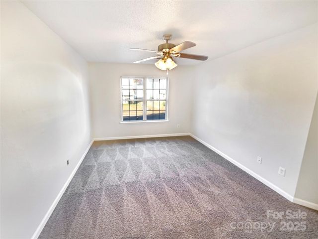 7839 Euler Way, Charlotte, NC 28214