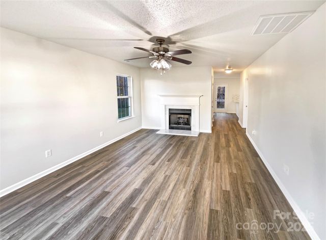 7839 Euler Way, Charlotte, NC 28214