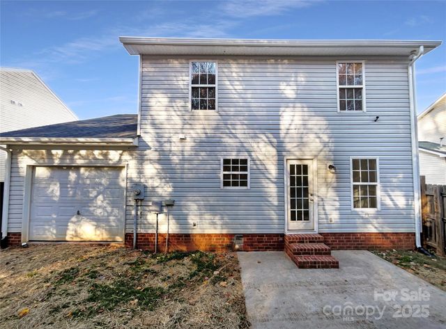 7839 Euler Way, Charlotte, NC 28214