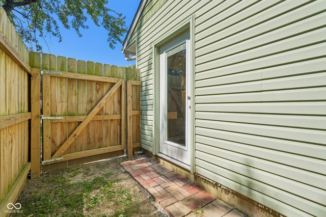 1113 Clifford Court, Lebanon, IN 46052