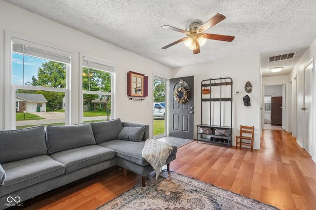 1113 Clifford Court, Lebanon, IN 46052