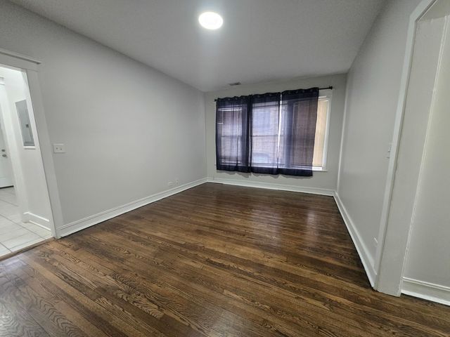 6812 S Cornell Avenue 1N, Chicago, IL 60649