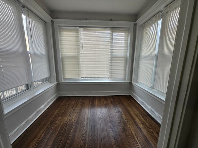 6812 S Cornell Avenue 1N, Chicago, IL 60649