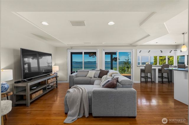 3626 SW Dash Point Road, Federal Way, WA 98023