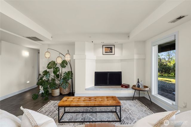 3626 SW Dash Point Road, Federal Way, WA 98023