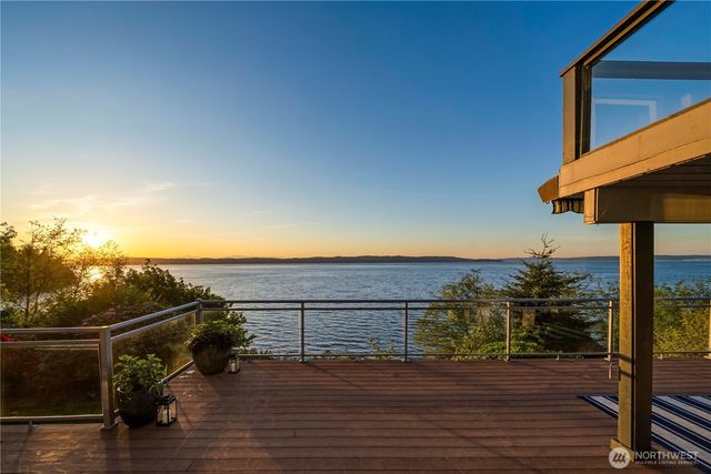 3626 SW Dash Point Road, Federal Way, WA 98023