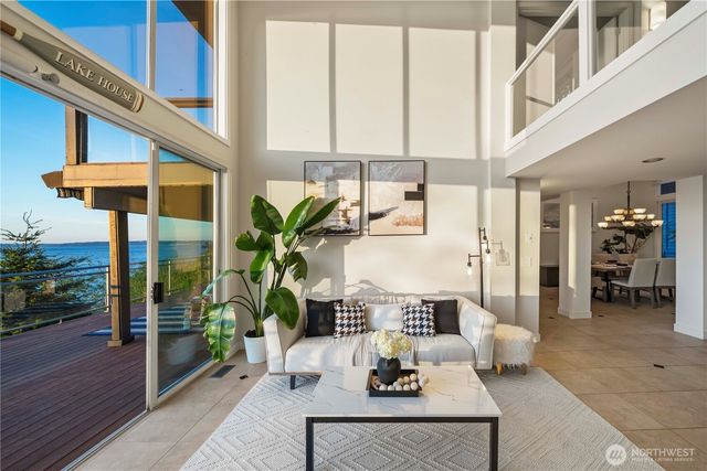 3626 SW Dash Point Road, Federal Way, WA 98023