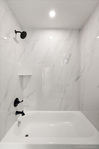 49585 White Mill Drive, Utica, MI 48317