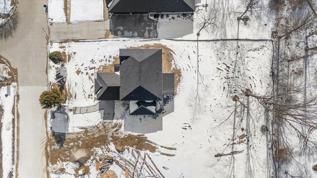 49585 White Mill Drive, Utica, MI 48317