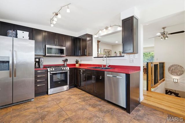 6648 Dale Avenue, St Louis, MO 63139