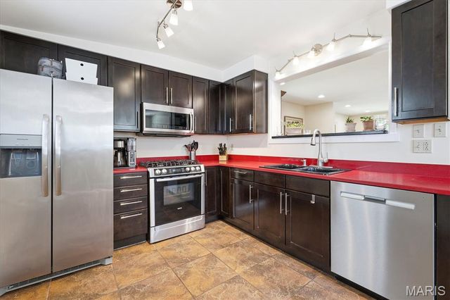 6648 Dale Avenue, St Louis, MO 63139