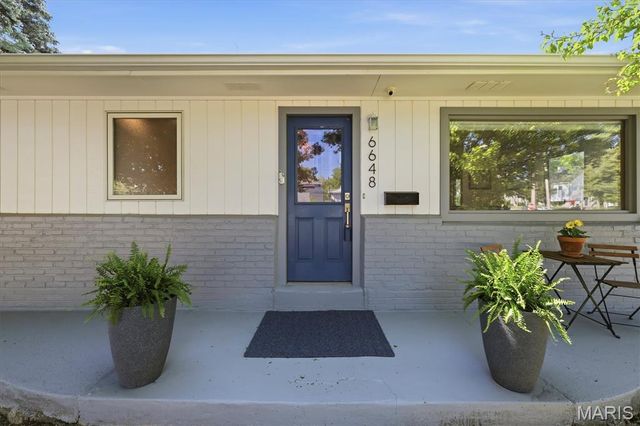 6648 Dale Avenue, St Louis, MO 63139