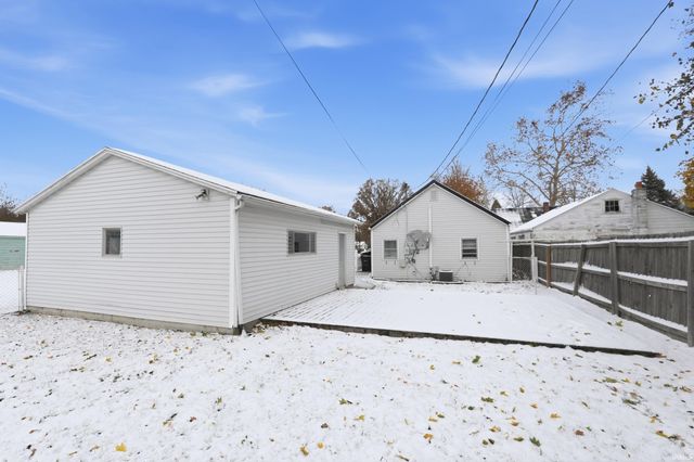 2701 Westward Drive, Fort Wayne, IN 46809