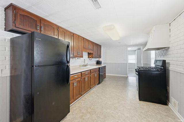 2701 Westward Drive, Fort Wayne, IN 46809