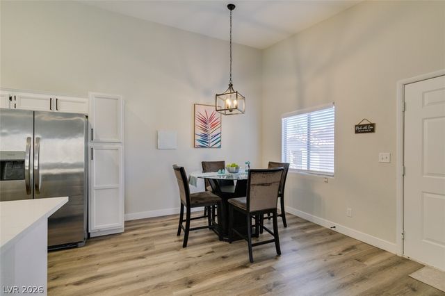 2110 Los Feliz Street 2030, Las Vegas, NV 89156