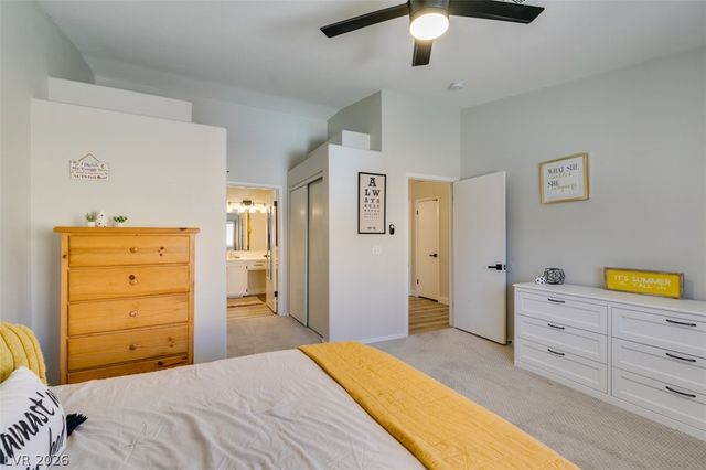 2110 Los Feliz Street 2030, Las Vegas, NV 89156