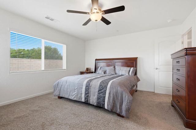 2198 W Ambassador Way, Hanford, CA 93230