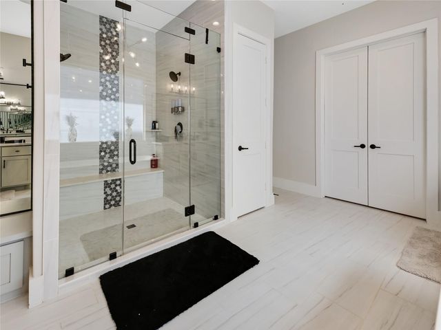 10114 Mariner Oaks Drive, Missouri City, TX 77459