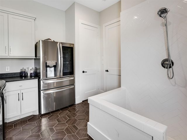 10114 Mariner Oaks Drive, Missouri City, TX 77459