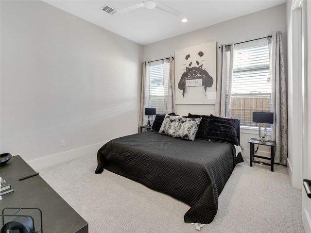 10114 Mariner Oaks Drive, Missouri City, TX 77459