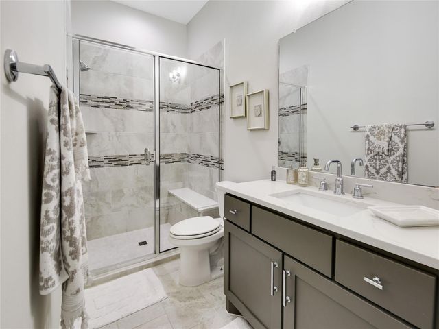 10114 Mariner Oaks Drive, Missouri City, TX 77459