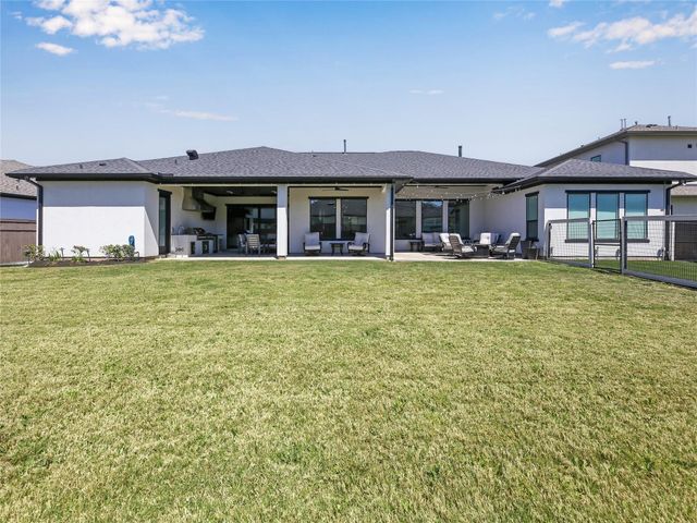 10114 Mariner Oaks Drive, Missouri City, TX 77459