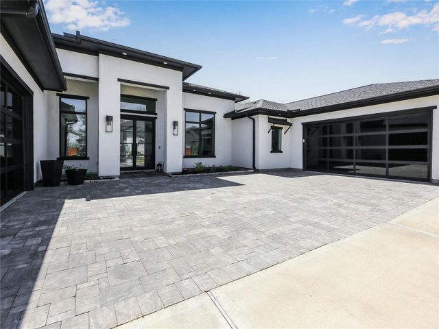 10114 Mariner Oaks Drive, Missouri City, TX 77459