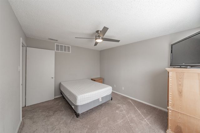 941 Turtle Cove 129, Irving, TX 75060