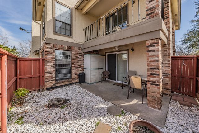 941 Turtle Cove 129, Irving, TX 75060