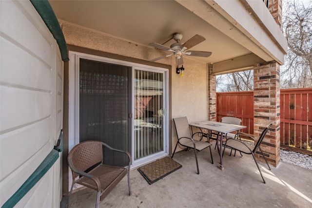 941 Turtle Cove 129, Irving, TX 75060