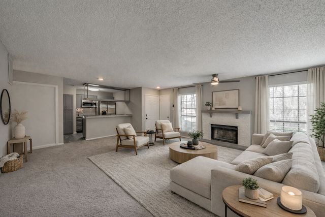 941 Turtle Cove 129, Irving, TX 75060