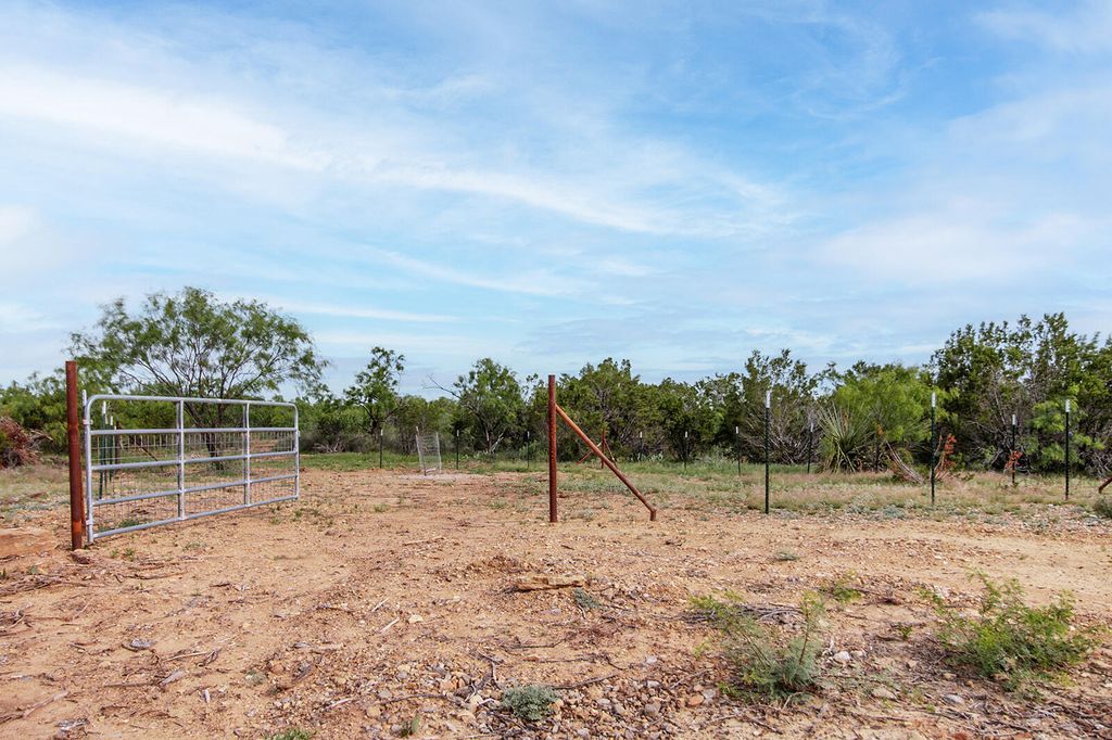 Image 29 of property listing at 3400 Fm765, Brady, TX 76825