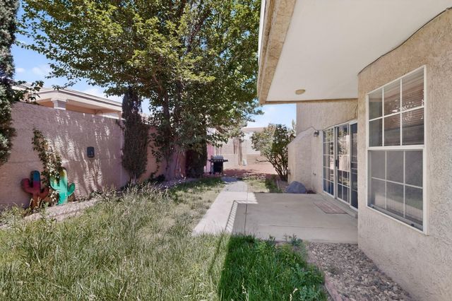 3081 La Mirage Court SE, Rio Rancho, NM 87124