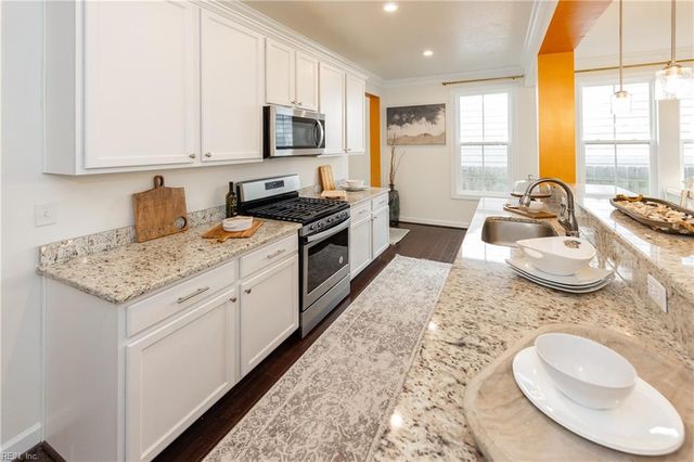 830 24th ST, Virginia Beach, VA 23451