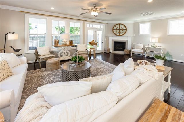 830 24th ST, Virginia Beach, VA 23451