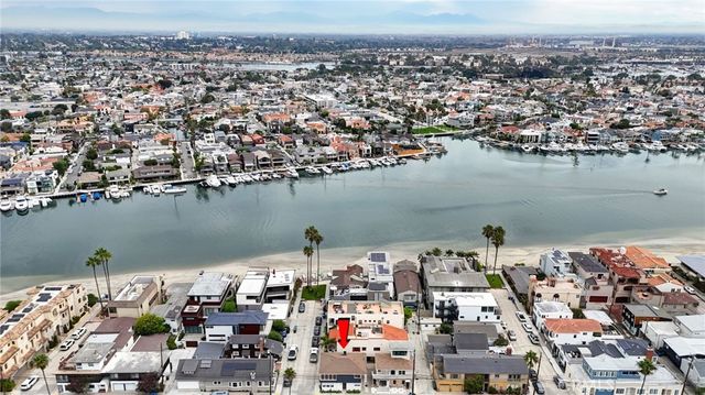 5577 E Ocean, Long Beach, CA 90803