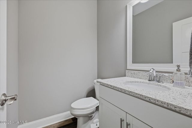 504 Aurora Place, Hampstead, NC 28443