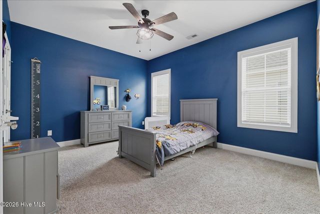 504 Aurora Place, Hampstead, NC 28443