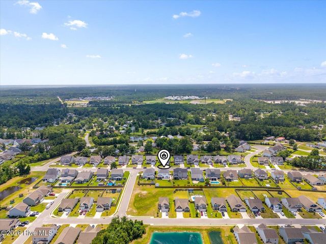 504 Aurora Place, Hampstead, NC 28443