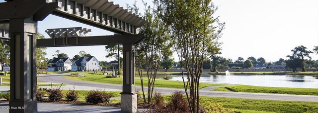504 Aurora Place, Hampstead, NC 28443