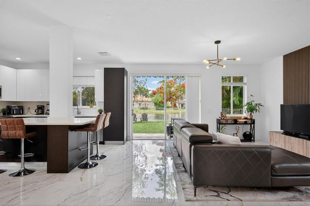 1374 Canary Island Drive, Weston, FL 33327