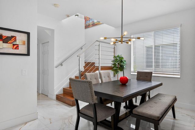 1374 Canary Island Drive, Weston, FL 33327