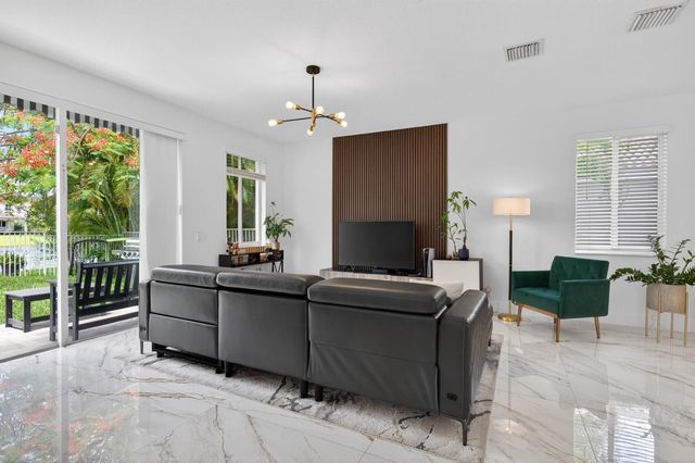 1374 Canary Island Drive, Weston, FL 33327